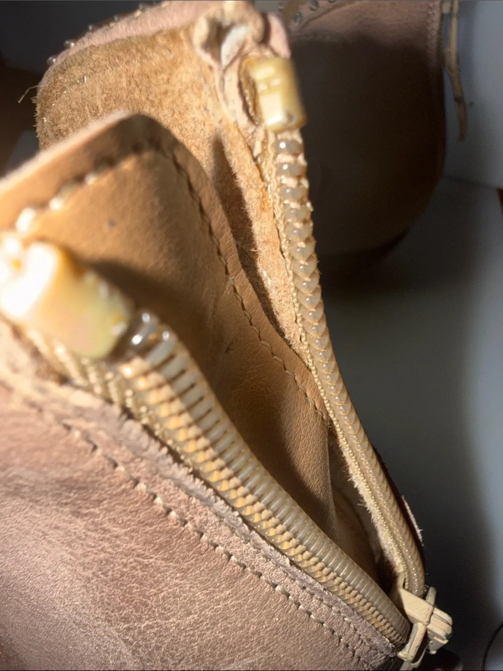 Miz Mooz stylish taupe